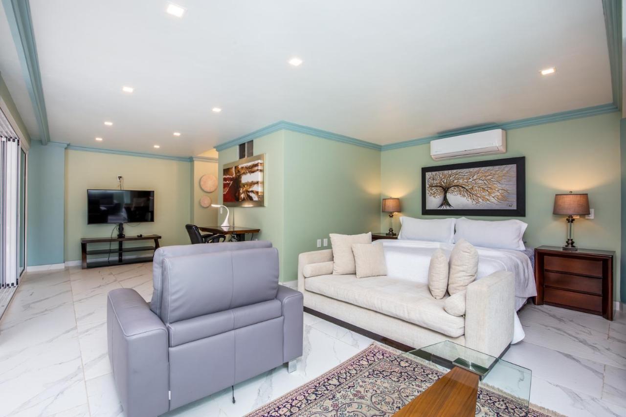 بويرتو فالارتا Pv South Shore Luxury Suites And Villa For Rent المظهر الخارجي الصورة